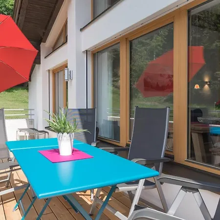 Ferienwohnungen Alpentraum - Landhaus Gutermann Oberstdorf Buitenkant foto