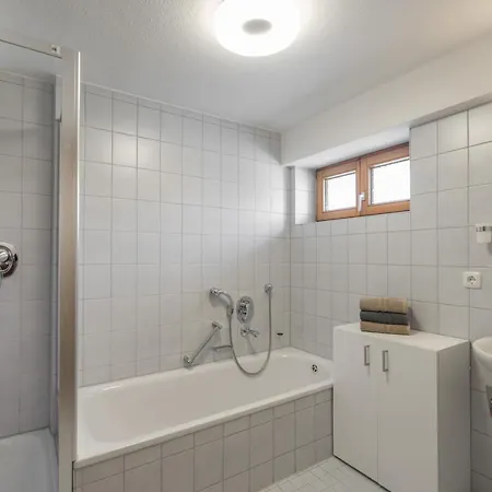 Ferienwohnungen Alpentraum - Landhaus Gutermann Oberstdorf Buitenkant foto